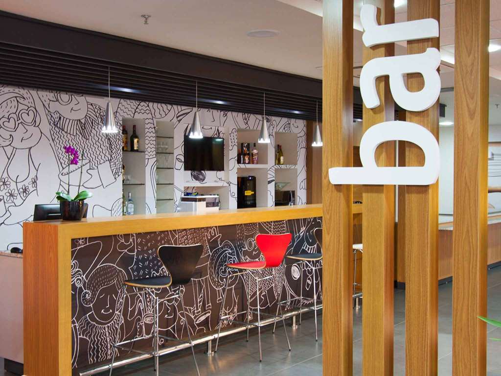 Готель Ibis Cascavel Ресторан фото